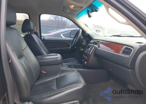 2009 Chevrolet Tahoe Lt1 z USA, uszkodzony, nr VIN 1GNEC23349R154581